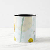Moderne Abstracte Botanische Gele Billy Button Tweekleurige Koffiemok (Center)