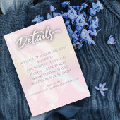 Moderne Abstracte drift-peach roze bruiloft Informatiekaartje