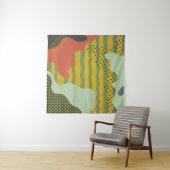 Moderne abstracte geometrische compositie met deco wandkleed (In situ)