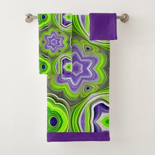 Moderne Abstracte kalkgroen, Paars en geel Bad Handdoek (Insitu)