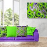 Moderne Abstracte kalkgroen, wit en geel Foto Afdruk<br><div class="desc">De kalkgroen, de geelten en de paarse zwemmen zijn een abstract stuk dat als fascinerend brandpunt dient. De ingewikkelde draden creëer een dynamische en vloeiende beweging, die het oog naar het midden trekt. Het gebruik van kalkgroen voegt een pop van kleur toe, die de levendigheid en de energie van het...</div>