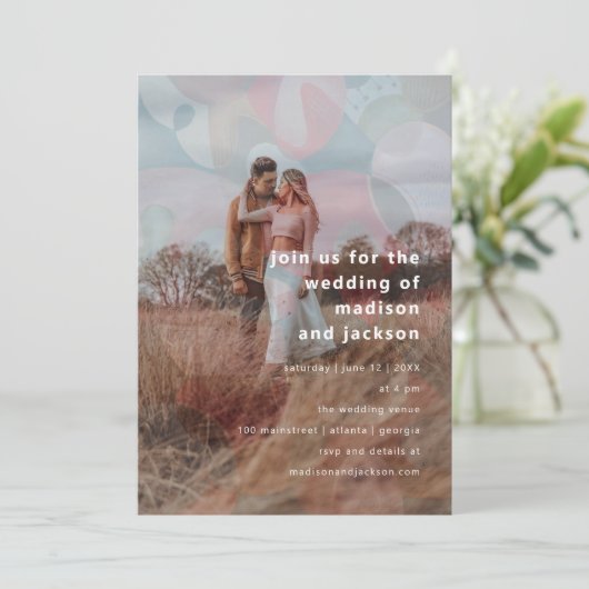 Moderne abstracte kleurrijke overlay foto bruiloft kaart (Staand voorkant)