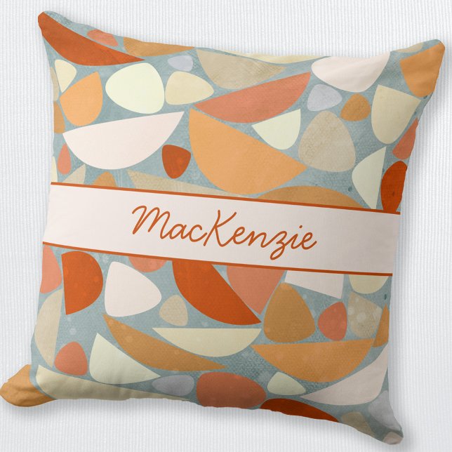 Moderne Abstracte naam Sinaasappel Kussen (Modern abstract orange cream and sea foam personalized script name throw pillow)