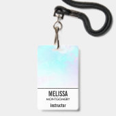 Moderne Abstracte pasteelblauw en Paarse Waterverf Badge (Achterkant met lanyard)