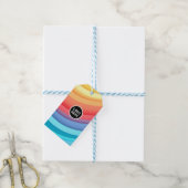 Moderne Abstracte regenbooggolven met je Logo Cadeaulabel (Met Touw)