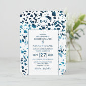 Moderne Abstracte terrazzo mosaic Blue Wedding Kaart (Staand voorkant)
