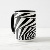 Moderne Abstracte Zwart & Wit Wavy Art Mok (Voorkant links)