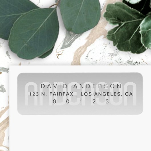 Moderne achternaam met subtiel grijs verloop etiket