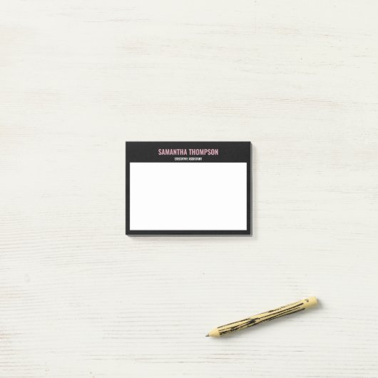 Moderne afbeelding roze, wit en zwart post-it® notes (Op bureau)