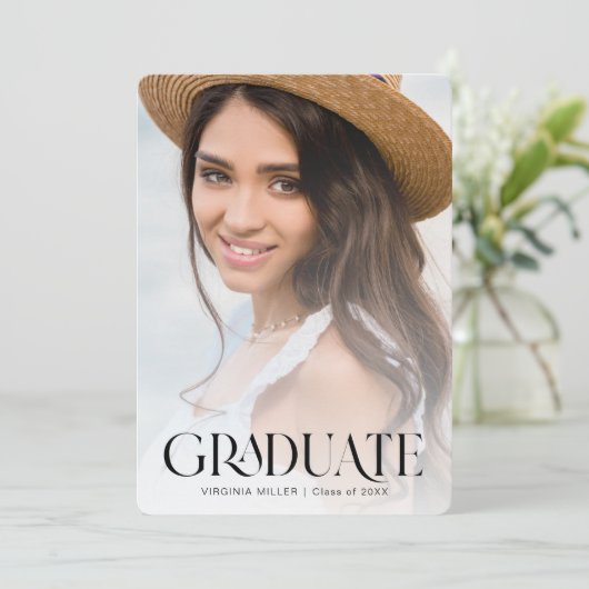 Moderne afstudeerder typografie Afstuderen Aankondiging (Staand voorkant)