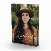 Moderne afstudeerfoto met witte script fotoblokken (Rechts)