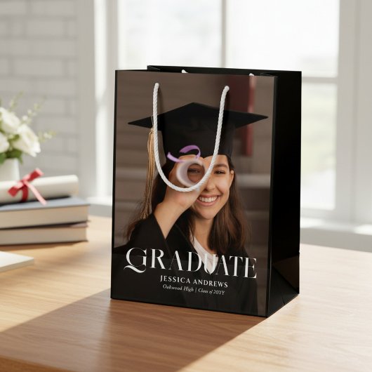 Moderne afstudeerfoto Script Afstuderen Medium Cadeauzakje