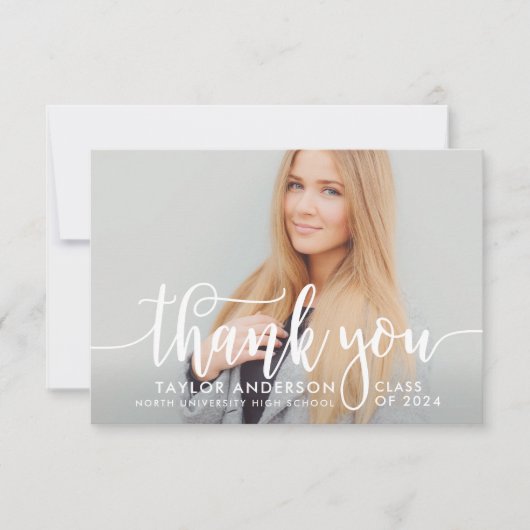 Moderne Afstuderen in wit script foto Bedankkaart (Voorkant)
