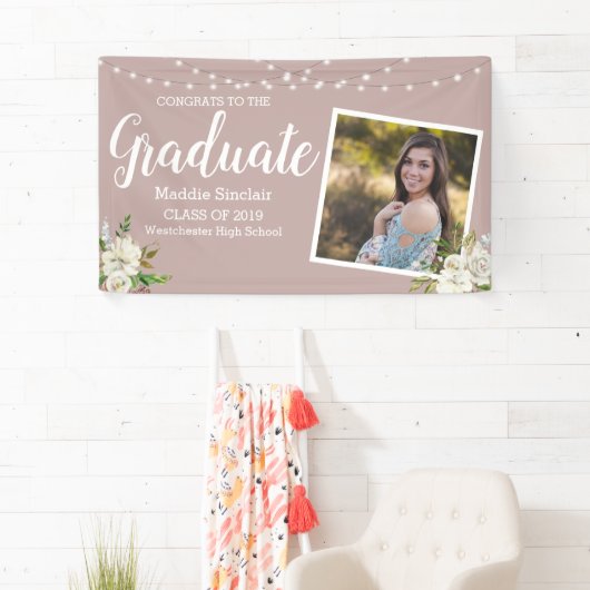 Moderne Afstuderen van het Koord van de Blokkers v Spandoek (Insitu)