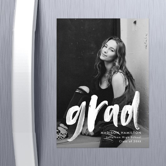 Moderne Afstuderen voor penseelscript Magnetische Uitnodiging