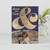 Moderne ampersand goud 2 foto's save the date (Staand voorkant)