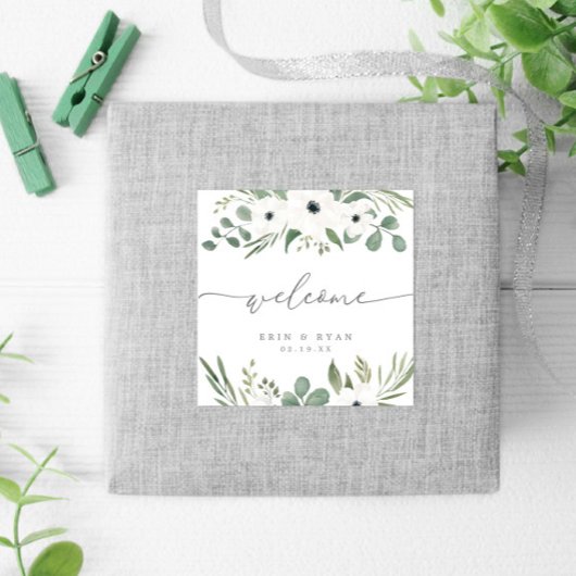 Moderne Anemones & Dusty Green Eucalyptus Wedding Bedankjes Labels