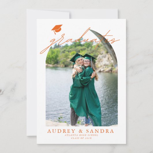 Moderne Arch Afgestudeerden Dubbele Afstudeerfeest Kaart (Voorkant)