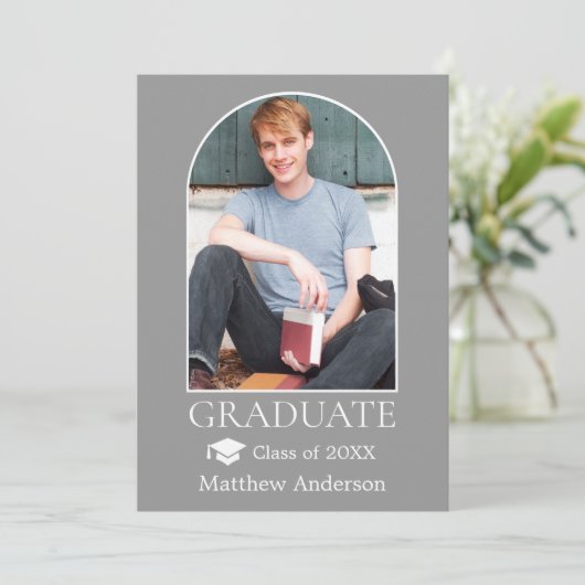 Moderne Arch Afstudeerder Pet Foto grijs Afstudere Aankondiging (Staand voorkant)