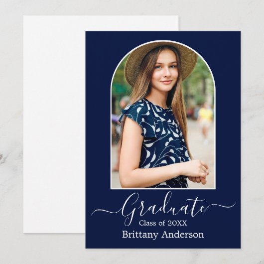 Moderne Arch Calligrafie Foto Blue Afstuderen Aankondiging (Voorkant / Achterkant)