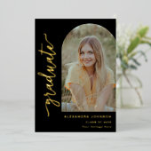 Moderne Arch Foto Elegante Gouden Script Afstudeer Folie Uitnodiging (Staand Voorkant)