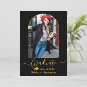 Moderne Arch Gold Pet Calligrafie Foto Afstuderen Aankondiging (Staand voorkant)