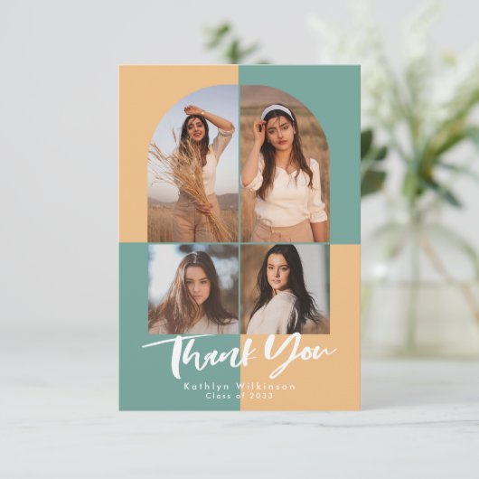 Moderne Arch Green Peachy Yellow 4 Foto Afstuderen Bedankkaart (Staand voorkant)