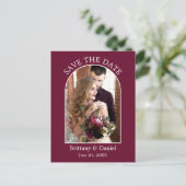 Moderne Arch Lijst Foto Burgundy Save the Date Briefkaart (Staand voorkant)
