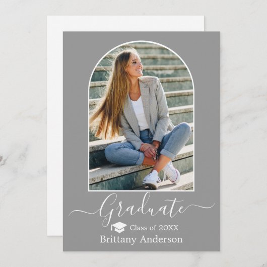 Moderne Arch Pet Calligrafie Gray Afstuderen Aankondiging (Voorkant / Achterkant)