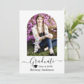 Moderne Arch Pet Calligraphy Afstuderen Aankondiging (Staand voorkant)