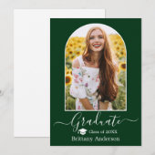 Moderne Arch Pet Calligraphy Green Afstuderen Aankondiging (Voorkant / Achterkant)