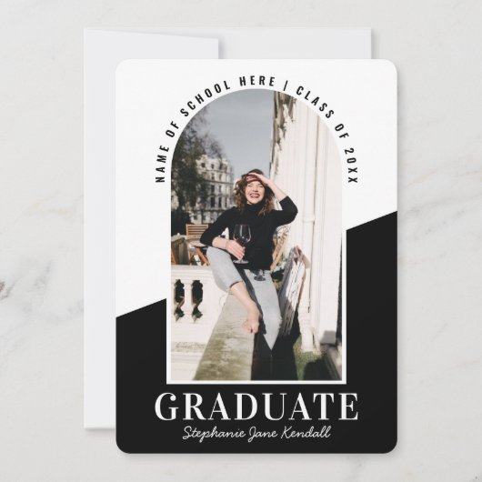 Moderne Arch Photo Black & White Afstuderen Aankondiging (Voorkant)
