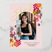 Moderne Arch Roze Bloemen Foto Afstudeerfeest Folie Uitnodiging (Voorkant)