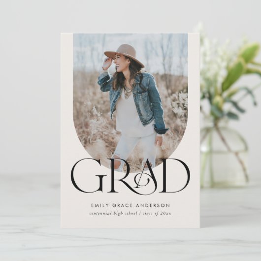 Moderne Arch Simple Boho Three Photo Afstuderen Kaart (Staand voorkant)