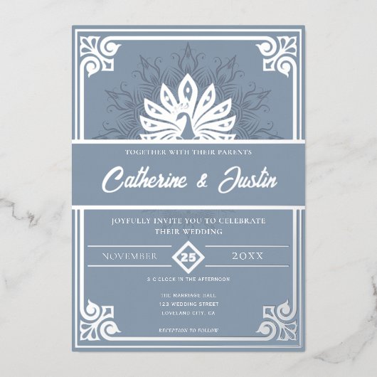 Moderne Art Deco Peacock Bruiloft Zilver Folie Uitnodiging (Voorkant)