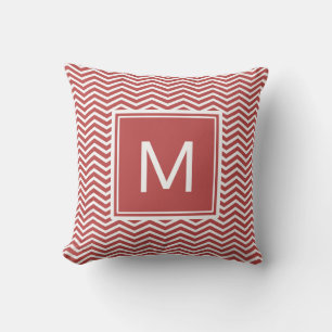 Moderne Aurora Rood Chevron Patroon Met Monogram Kussen