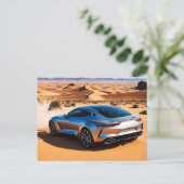 Moderne auto in de woestijn briefkaart (Staand voorkant)