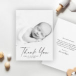 Moderne Baby van de Foto van het Manuscript Bedankkaart<br><div class="desc">Moderne Baby van de Foto van het Manuscript Dank u kaart. Op de achterzijde staat een generiek bericht dat je je kunt personaliseren of verwijderen als je je dank liever wilt schrijven.</div>