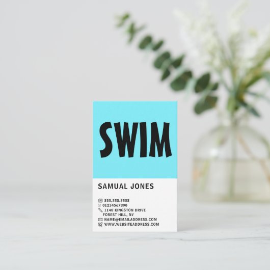 Moderne badkuip, zwembroek en badkuip visitekaartje (Staand voorkant)