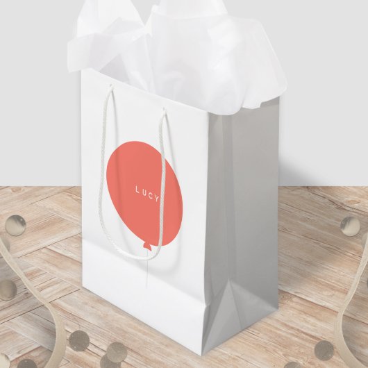 Moderne ballon | Coral Pink Cute Girly Name Medium Cadeauzakje
