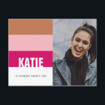 Moderne band roze band foto 21st Birthday Briefkaart<br><div class="desc">Kan volledig worden aangepast aan uw behoeften.
 © Gorjo Design. Gemaakt voor je via het Zazzle platform. 
 
 // Hulp nodig bij het aanpassen van uw ontwerp? Heb je andere ideeën? Neem rechtstreeks contact met mij op via de contactknop hieronder.</div>