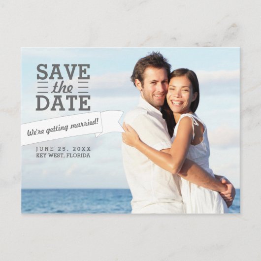Moderne banner Bewaar de datum bruiloft foto Brief Aankondigingskaart (Voorkant)