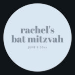 Moderne Bat Mitzvah Zachte Blauwe Persoonlijke Fav Ronde Sticker<br><div class="desc">Moderne Bat Mitzvah Zachte Blauwe Persoonlijke Favor Klassieke Ronde Sticker</div>