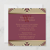 Moderne Batik Ster Monogram Diep Rood Goud Bruilof Kaart (Achterkant)