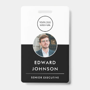 Moderne bedrijfspas met barcode, foto en identific badge