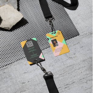 Moderne bedrijfspas met foto, ID en beveiligings-Q Badge