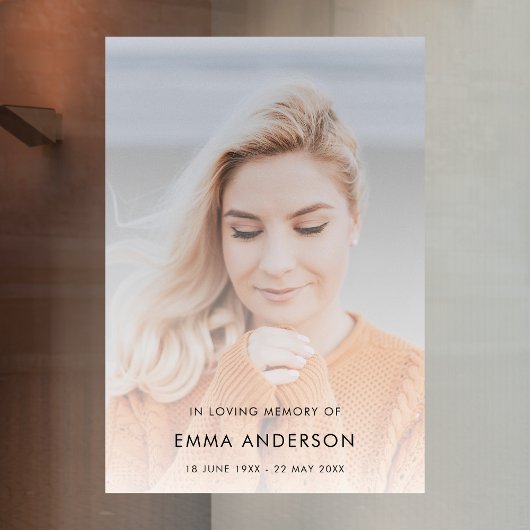 Moderne begrafenis | Viering van grote foto van Li Raamsticker