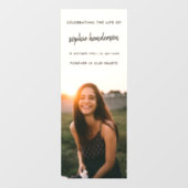 Moderne begrafenis | Viering van het Life-fotoscri Raamsticker (Vel)