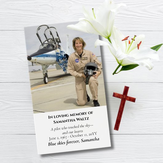 Moderne begrafenisfoto begrafenisgebed, piloot, lu visitekaartje