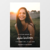 Moderne begrafenisherdenking van het leven raamsticker (Vel)